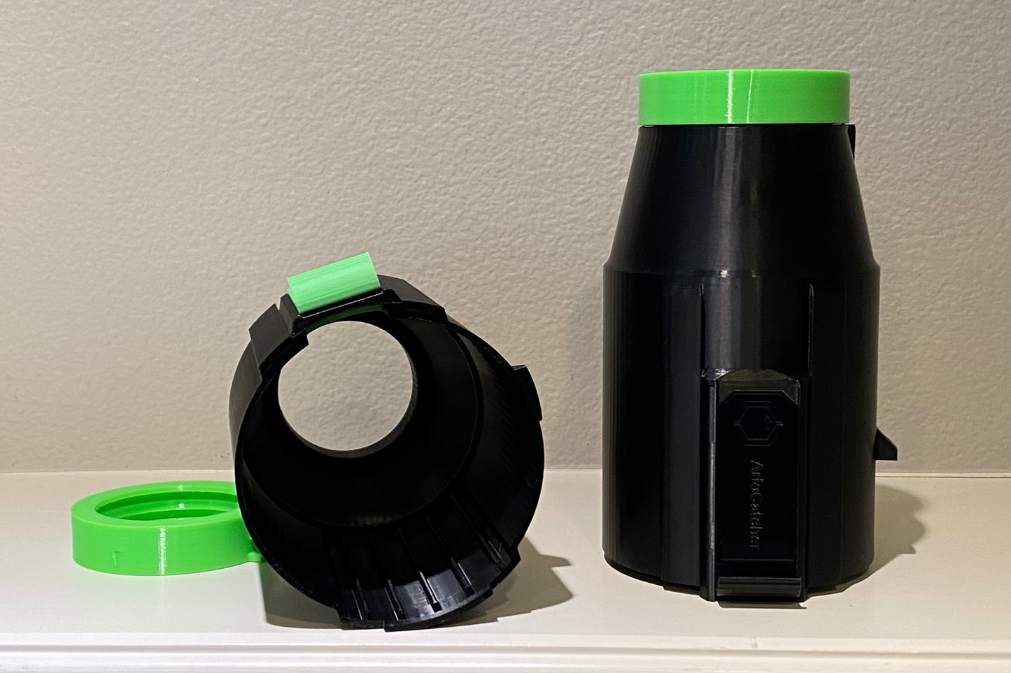 Car Drying Short Nozzle for EGO leaf blowers, built with shoulder strap anchor point, with potential of drying the roof top of large vehicles, SUV, RV, bus...