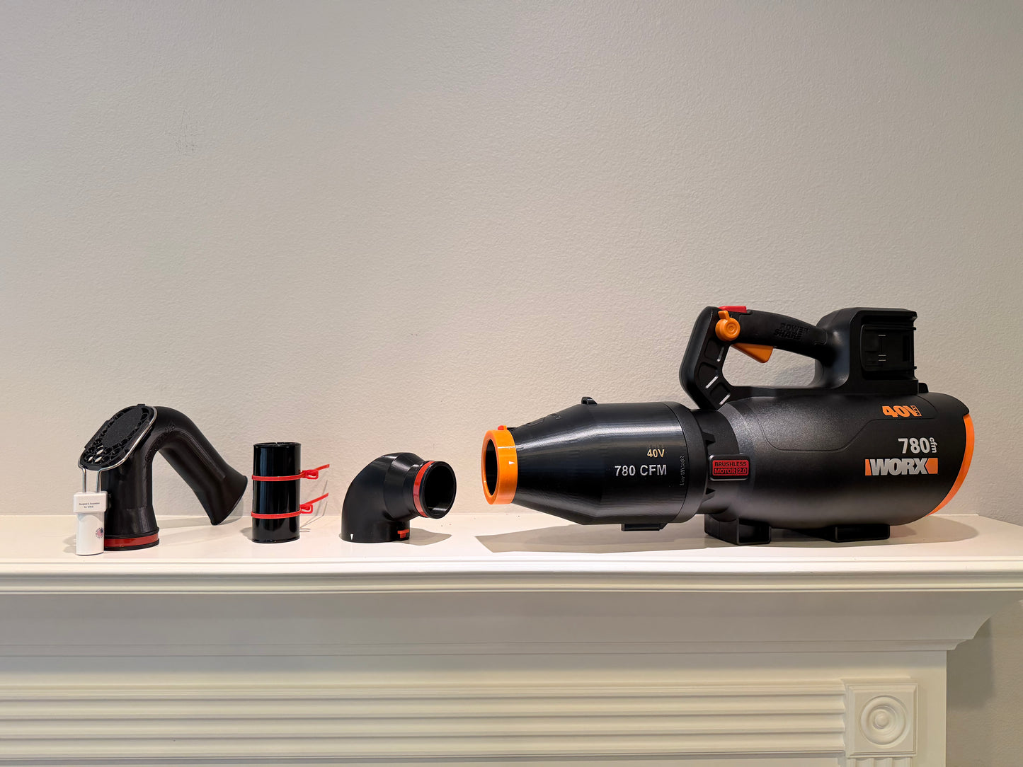 ArloCatcher-High-Gutter-Cleaning-Worx-leaf-blower-40v-780CFM-WG682