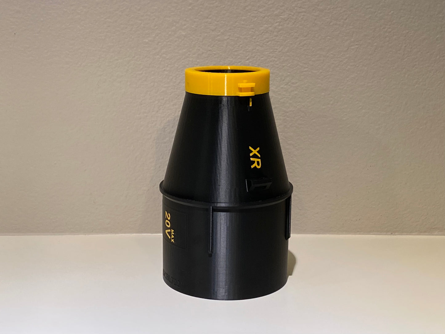 Car Drying Short Nozzle For DeWALT Leaf Blowers, 20V MAX XR and 60V Max FlexVolt, with potential of drying roof top of large vehicles, SUV, RV, bus...